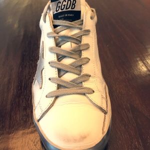 GOLDEN GOOSE DELUXE BRAND Distressed Superstar
